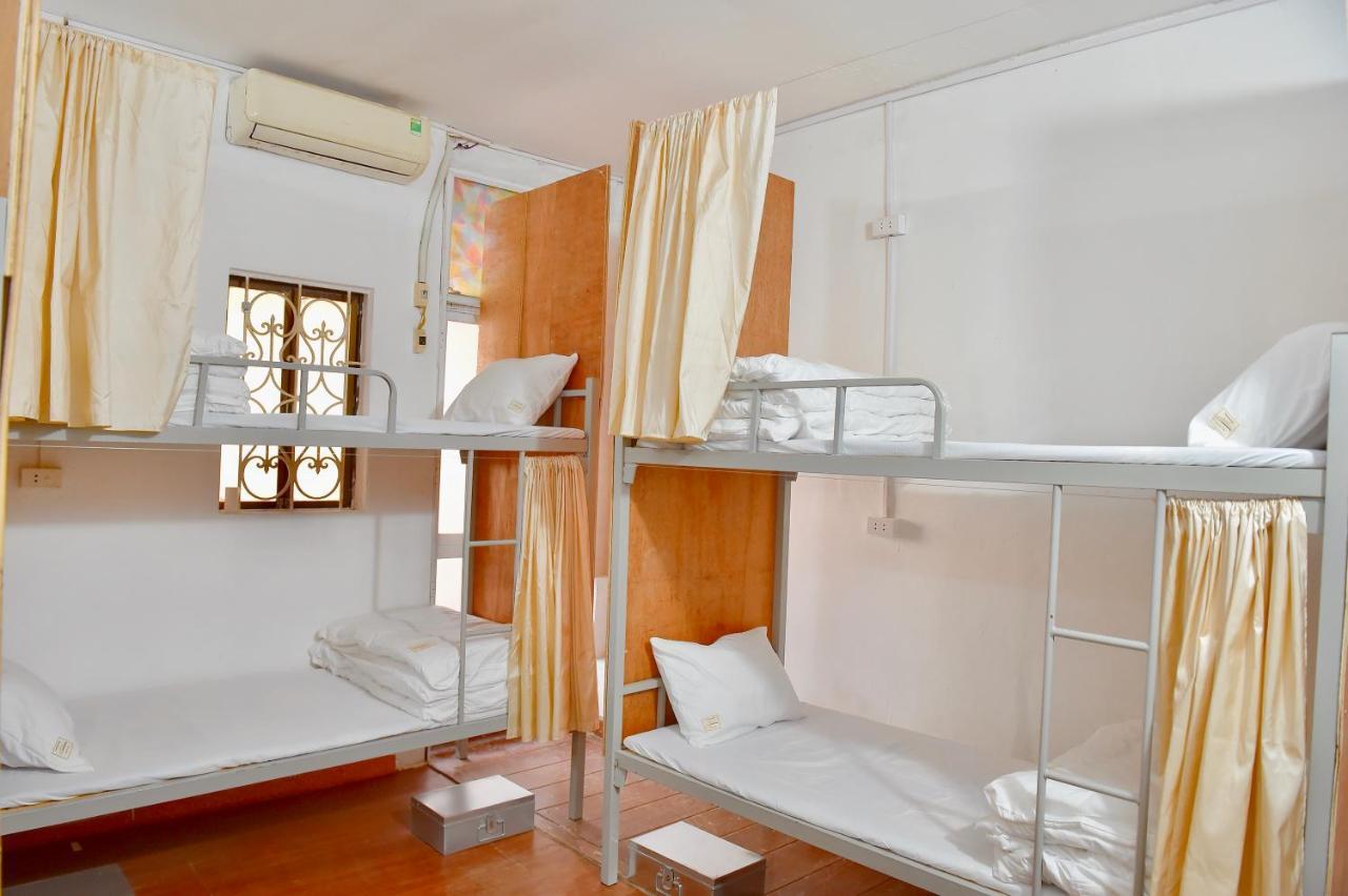 Feliz Hostel ハノイ市 エクステリア 写真